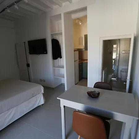 Nel Cuore Del Centro Storico In Piazzetta W Ac Apartment